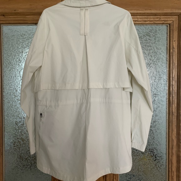 The North Face Jacket, new with tag - Picture 2 of 3